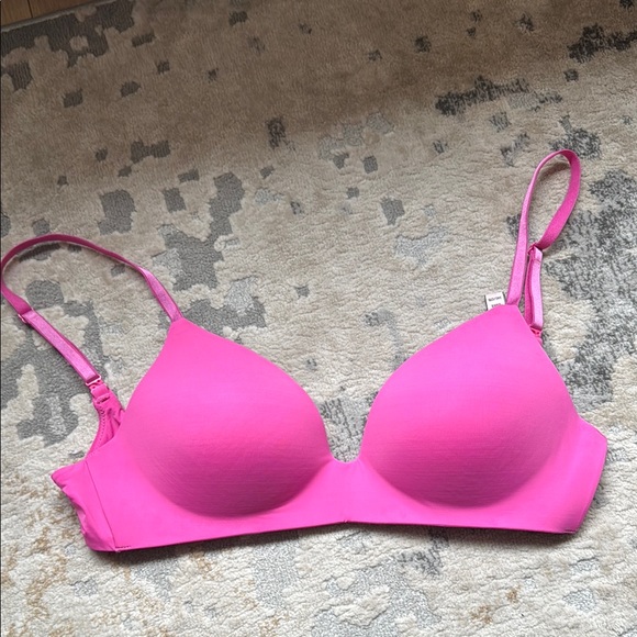 Bundle of 5 Victoria Secret Bras Size 34C - Picture 4 of 13